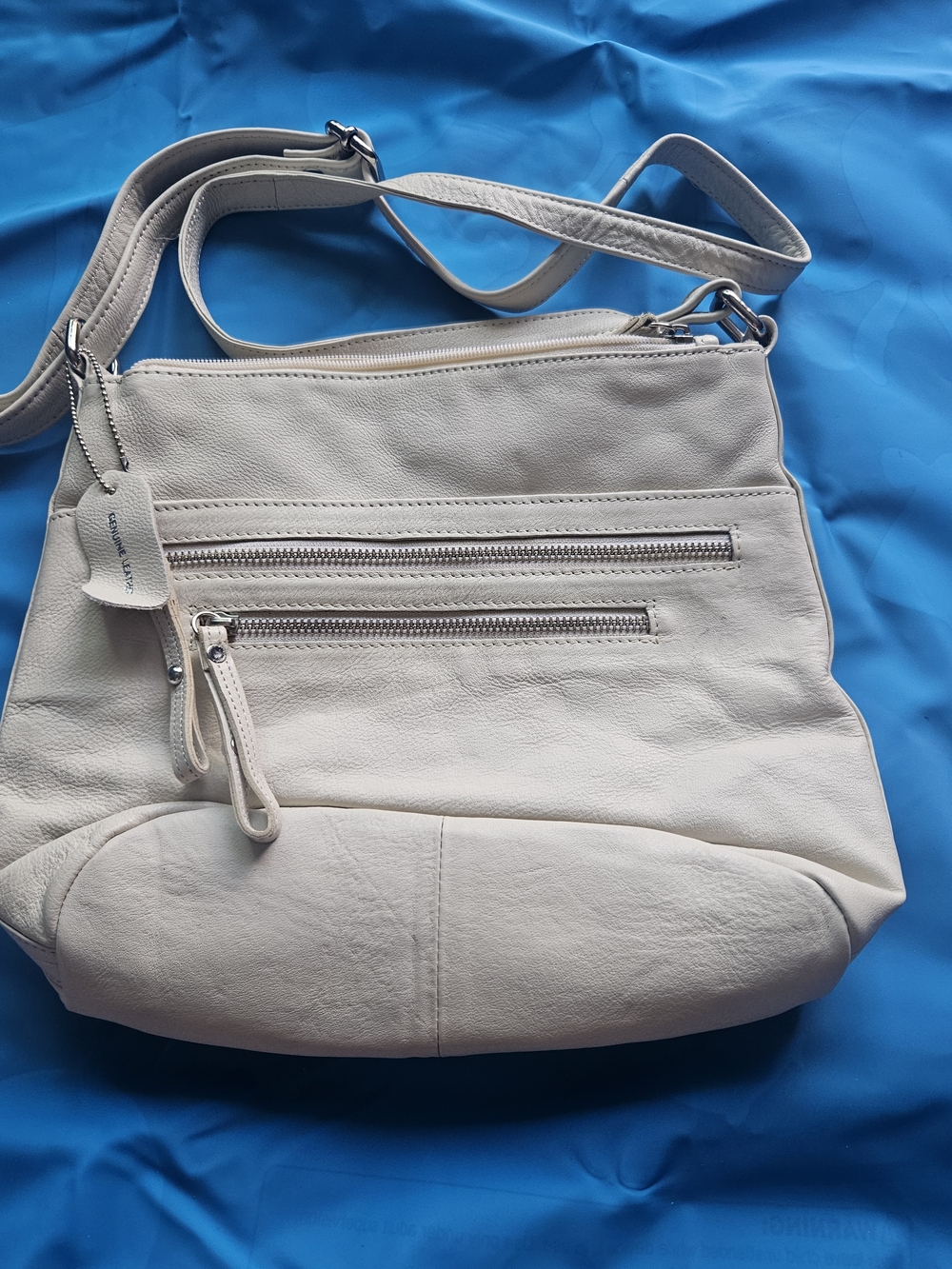 Leather Crossbody Bag in Light Beige - Casual Everyday Tote